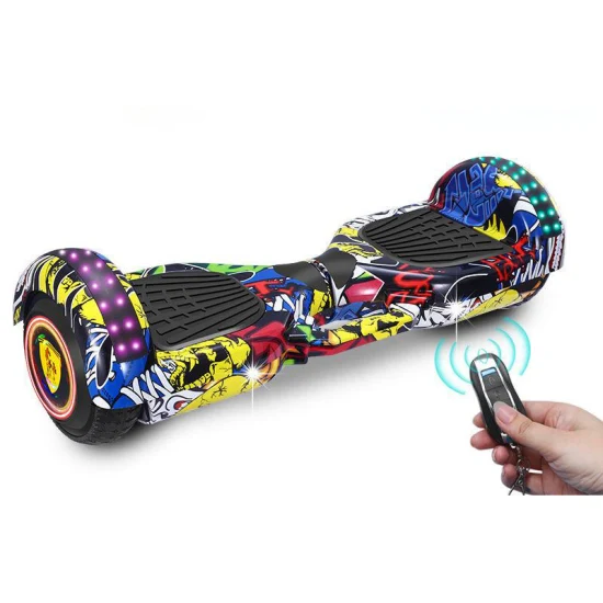 2023 Hoverboard électrique 6,5 pouces LED Wheel Smart Self Balancing Scooter avec haut-parleur Bluetooth Balance Scooters